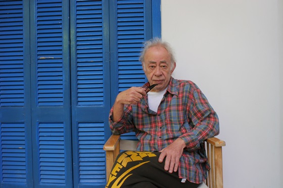 «Το µέλλον είναι οι ιδέες». Συνέντευξη του Βασίλη Αλεξάκη στην Ελεωνόρα Ορφανίδου