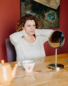 Face yoga στο καφέ της "σχεδίας"