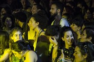 «Ροκιές» στο κατάστρωµα, φωτογραφίες του Κωστή Μπακόπουλου