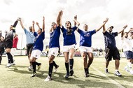 Η πλατεία Συντάγματος, ένα γήπεδο ποδοσφαίρου